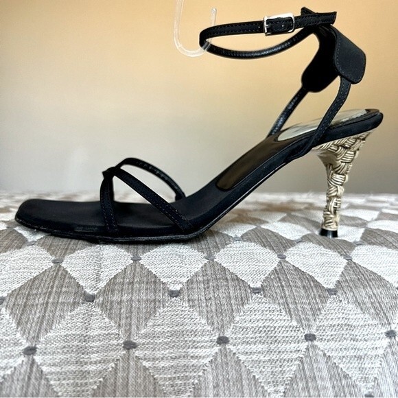 Casadei Black Sandals w/ Ankle Strap & Rattan Bamboo Look Heels Women Sz US 4.5 - Picture 1 of 15